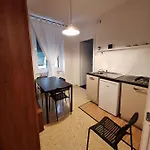 Nest Rest